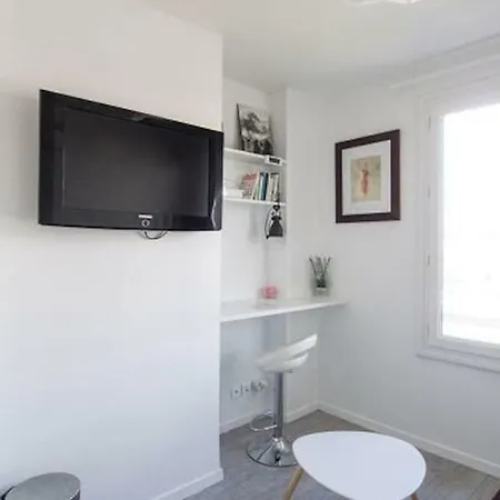 Joli Studio Porte De Versailles, Les Moulineaux Issy-les-Moulineaux